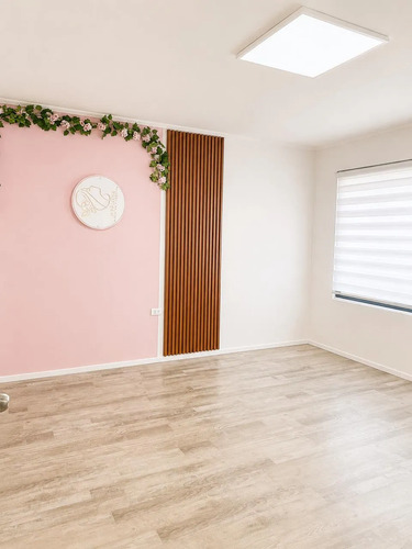 Venta De Casa Comercial Ideal Para Negocio De Salud