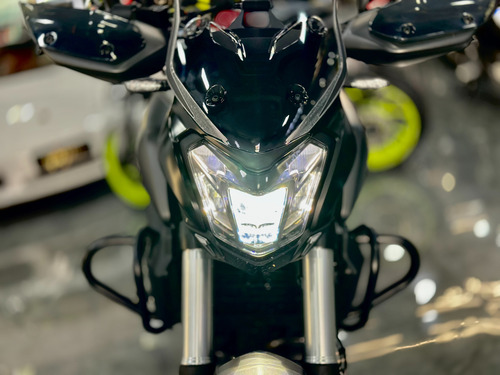 Bajaj Dominar 400 ( 0 Km )