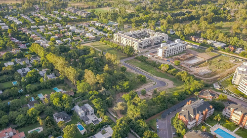 EL ROBLE