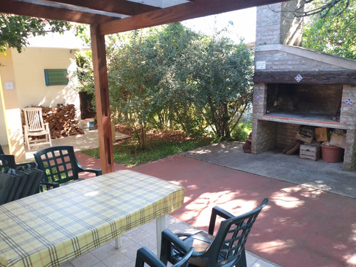 Casa Cerca Del Mar Parrillero Fondo Para Dos Familias