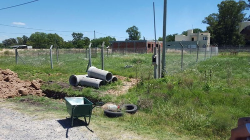 Venta De Lote En Melchor Romero, La Plata.
