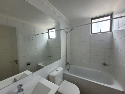 Dpto. 203 Block B, Condominio Pascual Baburizza, Limache