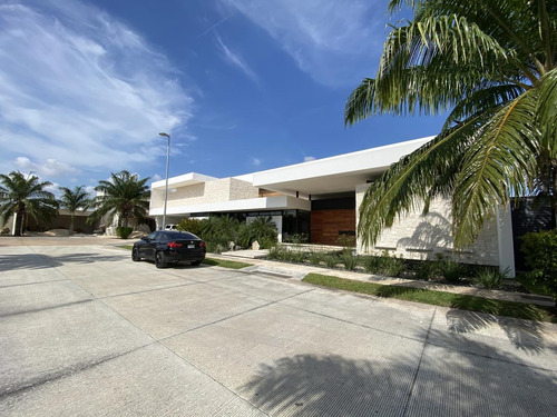 Imagen 1 de 30 de Residencia En Venta Amueblada Y Decorada En Lujosa Y Exclusiva Privada - Luxury Property