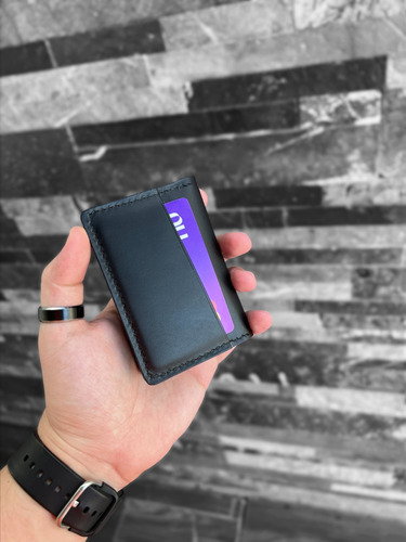 Imagen 3 de 6 de Tarjetero Bifold De Piel Para Hombre Hecho A Mano