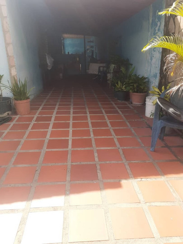Se Vende Comoda Casa Ubicada En Orticeño Palo Negro, 007jsc