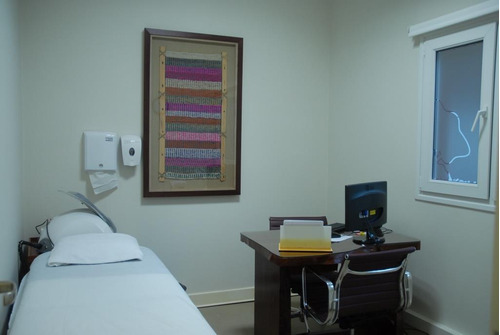 Imagen 14 de 30 de Inmueble Comercial De 1060 M2 Cub. - Consultorios - Gym - Pileta - Cocheras