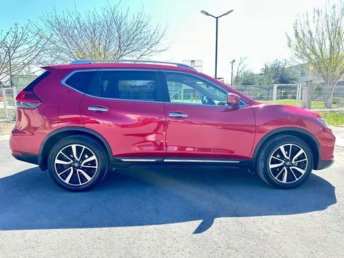 Nissan X-Trail 2.5 Exclusive 2 Row Cvt
