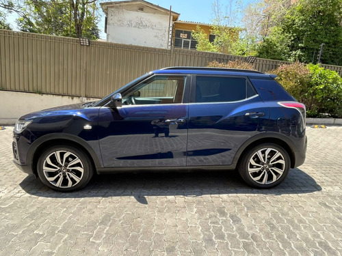 SsangYong Tivoli 1.6 4x2 MT Full