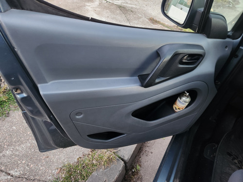 Peugeot Partner B9