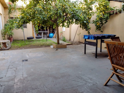 Casa En Venta 4 Ambientes +departamento En Haedo