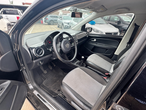 Volkswagen Up! 1.0 Black Up! 75cv