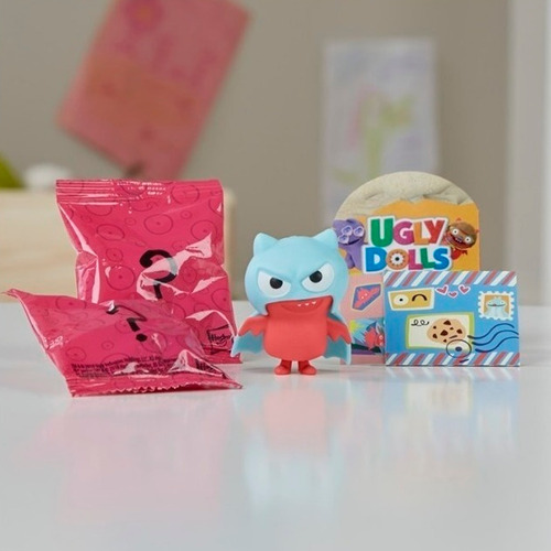 Imagen 7 de 10 de Ugly Dolls Figuras Coleccionables E4520 Hasbro Educando