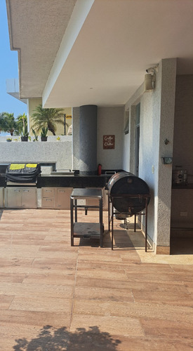 Venta Hermosa Villa, Conjunto Residencial Las Villas, Solarium, Muelle, Planta Electrica, Negociable