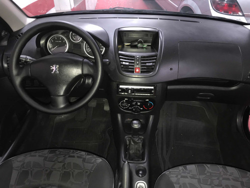 Peugeot 207 Passion 1.4 Xr Flex Preto 09/10