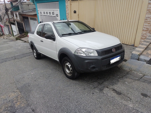 Fiat Strada 1.4 Hard Working Cab. Dupla Flex 3p