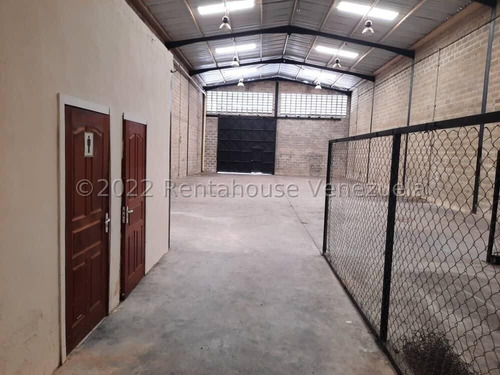 Imagen 2 de 15 de Leida Falcon Rentahouse Vende Galpon En Castillito San Diego 22-25538 Lf
