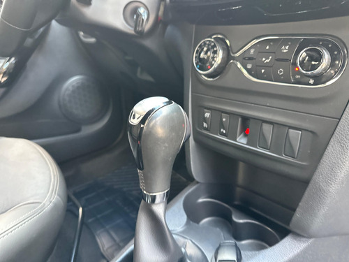 Renault Sandero 1.6 16V SCE FLEX INTENSE X-TRONIC