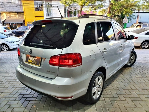Imagem 8 de 15 de Volkswagen Spacefox 1.6 Msi Trendline 8v Flex 4p Automatizad