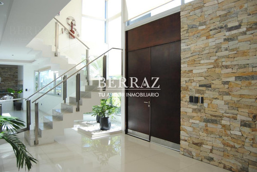 Casa Venta San Isidro Labrador - Villanueva