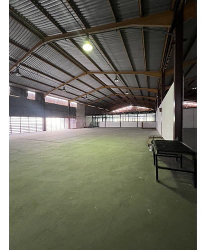 Galpón En Venta En Guaicay (las Minas De Baruta) 3499 Mts2