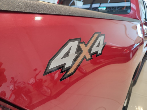 Imagen 17 de 24 de Toyota Hilux Srx 4x4 Mt