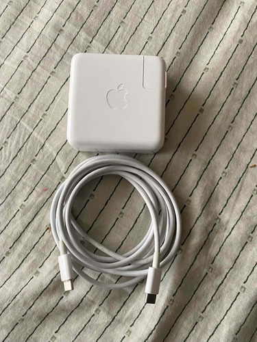 Cargador Macbook 61 W Original Con Cable C