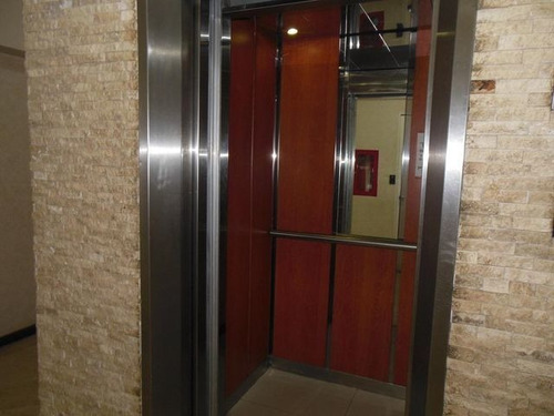 Imagen 3 de 17 de Apartamento En Venta La Alameda 22-17929juan Paz 0412-6250686
