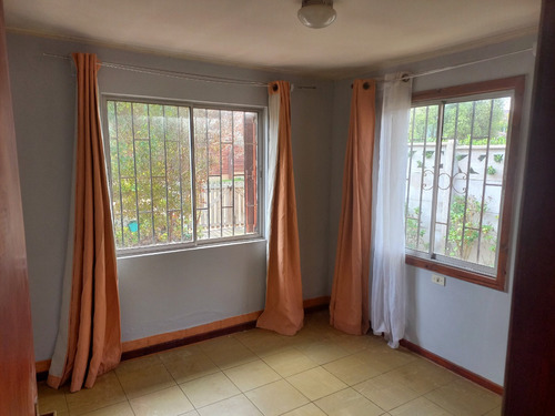 Comoda Casa En Algarrobo, Sector El Canelo