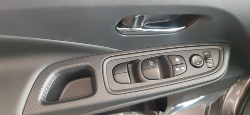 Imagem 10 de 15 de Versa Sense Cvt Automático 0km 2022