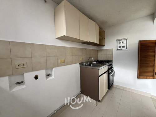 Apartamento En Milan. 2 Habitaciones, 48 M², Id: 155447