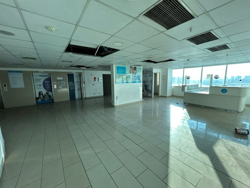 Arriendo De Oficinas En Mallplaza Alameda