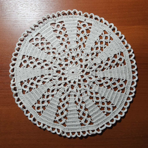 Carpeta A Crochet 27cms - Villa Luro O Adelina 
