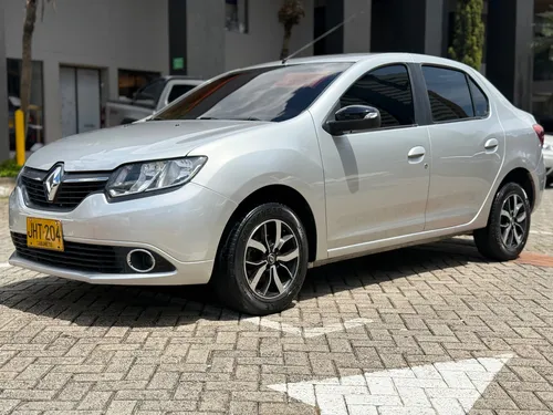 Renault Logan 1.6 Privilege / Intens