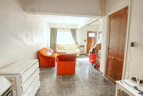 Linda Casa 4 Ambientes Sobre Lote Propio - Olivos