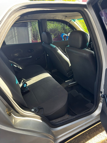 Fiat Siena 1.0 Elx Flex 4p