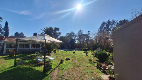 Casa Con Pileta En Barrio Cerrado La Armonía. Ruta 2 Km 380