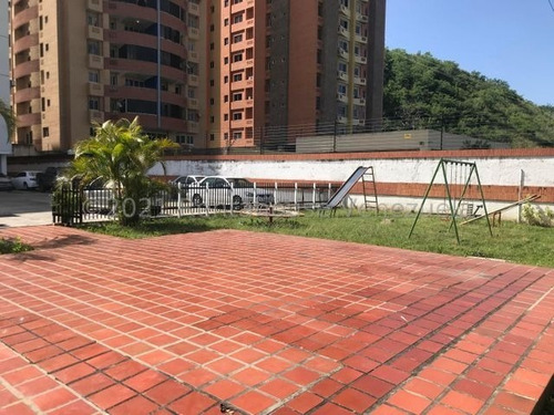 Imagen 19 de 22 de Gustavo Zavala Rentahouse 22-12940