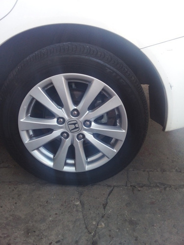 Imagen 2 de 10 de Honda Civic 2013 1.8 Lxs At 140cv
