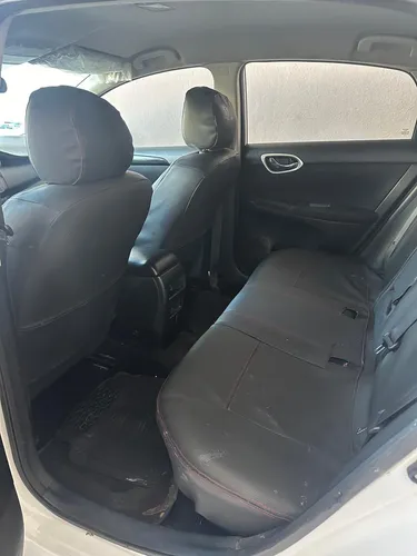 Nissan Sentra 1.8 Advance Cvt