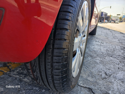 Volkswagen Fox 1.6 Vht I-motion Total Flex 5p