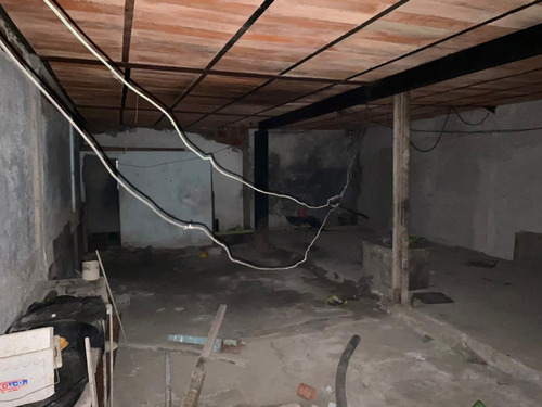 Ls Vende Terreno Con 75% Casa Construida El Junquito