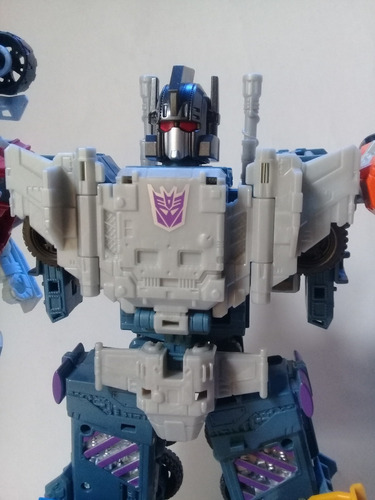 Transformers Combiner Wars Bruticus Y Otros Mas