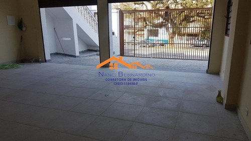 Imagem 12 de 15 de Excelente Sobrado Comercial Em Arujá Com Salas E Salão Comercial, Confira! - 20130