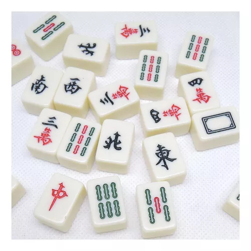 Fichas de mahjong gratis fotografías e imágenes de alta resolución - Alamy