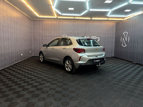 Chevrolet Onix HATCH PREM. 1.0 12V TB Flex 5p Aut.