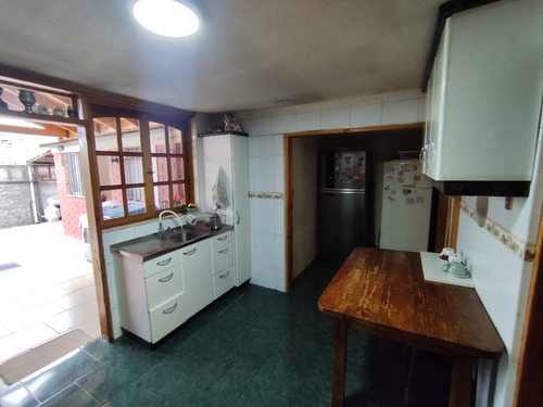 Casa Esquina 3d 2b - No Pareada- Solida 100 Mt2
