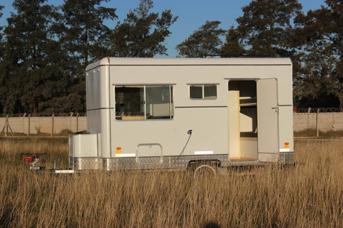 Imagen 3 de 25 de Casa Rodante Estilo Americana Para 4 Personas