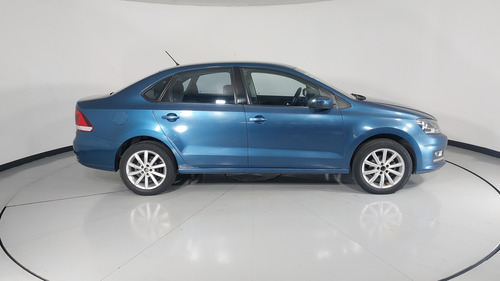 Volkswagen Vento 1.6 HIGHLINE AUTO