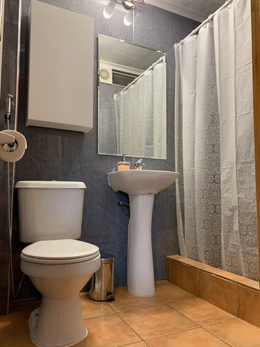 Espaciosa Casa En Venta De 4 Dormitorios
