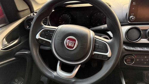 Fiat Cronos 1.3 Drive Flex 4p